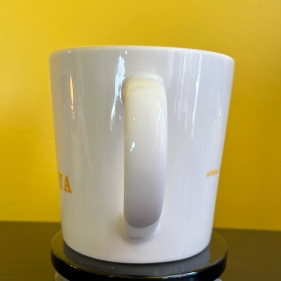 Starbucks 2005 Coffee Mug Kenya Africa Arabia Map Elephant 16 oz Tea Cup Yellow - Picture 9 of 10